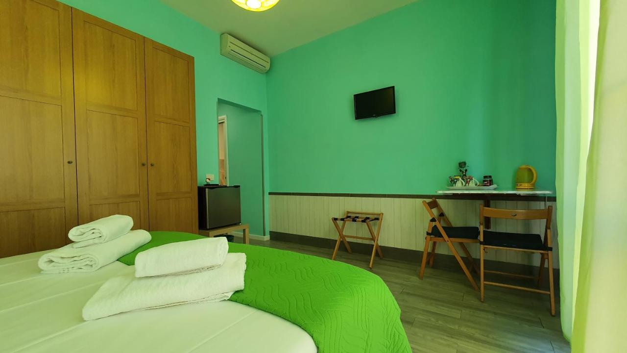 Il Giglio Guest House Florencia Exterior foto